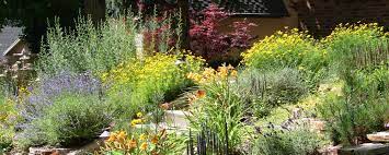 Creating a Seamless Indoor-Outdoor Transition with Concrete Patios ...