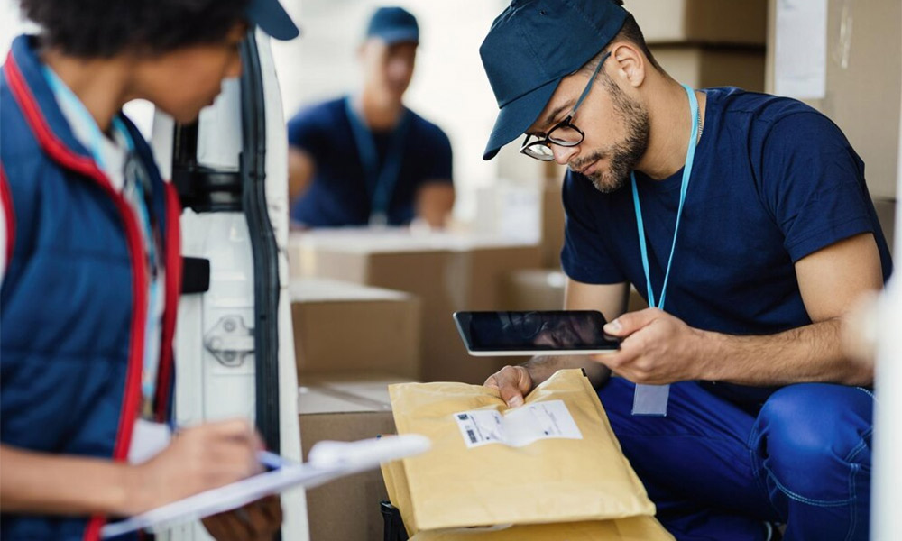 What to Expect from Professional Shipping Services