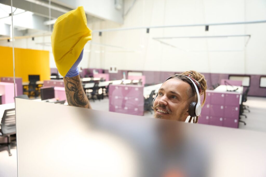 Essential Cleaning Practices for Co-Working Spaces and Shared Offices